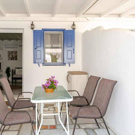 Elenitas Beach House In Ornos Exterior photo