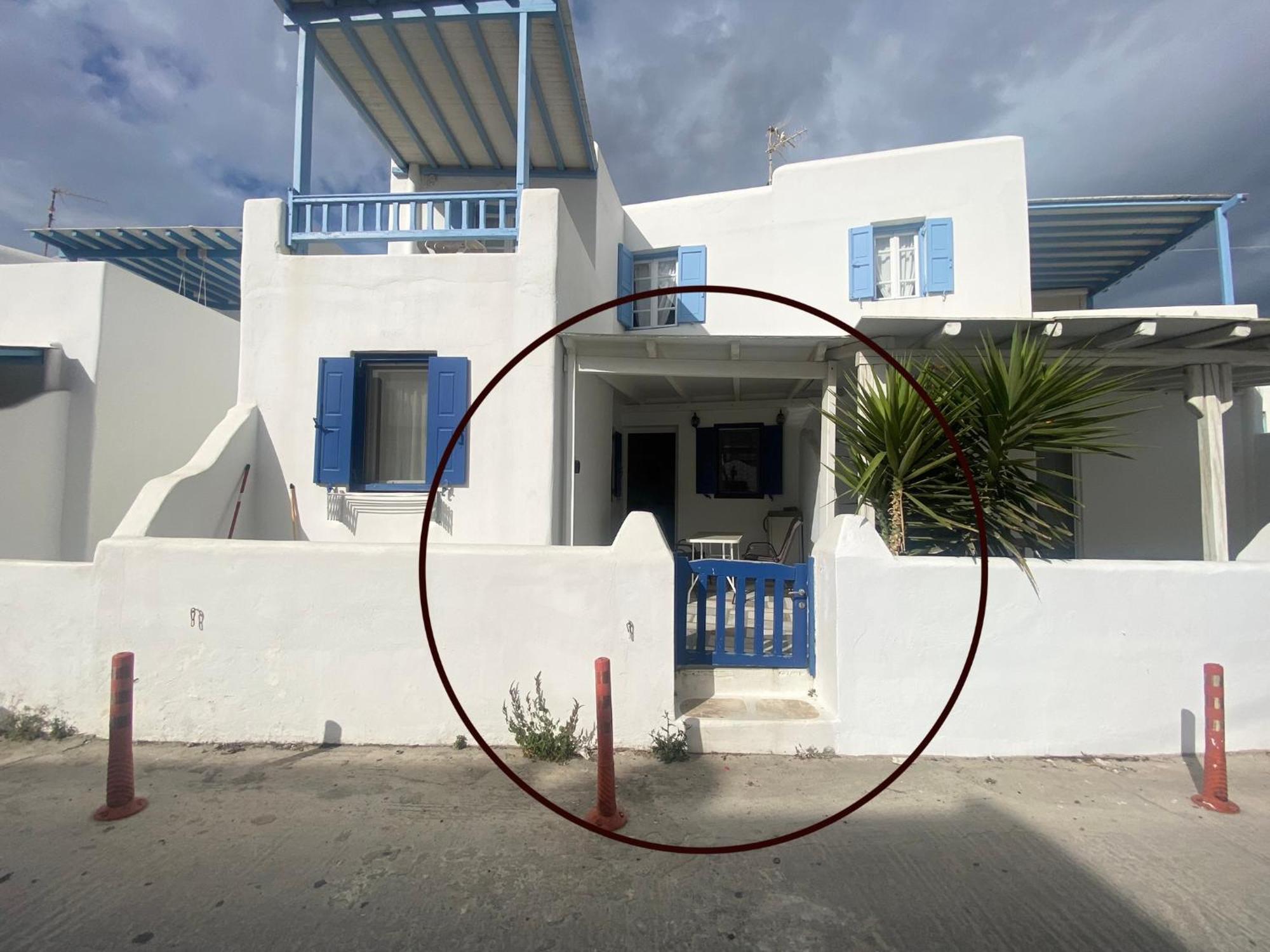 Elenitas Beach House In Ornos Exterior photo
